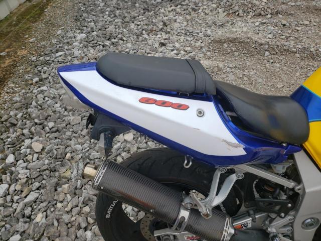 2001 SUZUKI GSX-R600 JS1GN7BA812103469