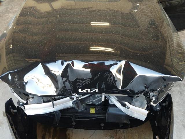 2022 KIA K5 LX 5XXG24J25NG087075