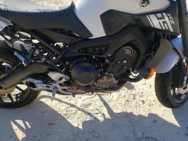 2017 YAMAHA FZ09 JYARN53E0HA000496