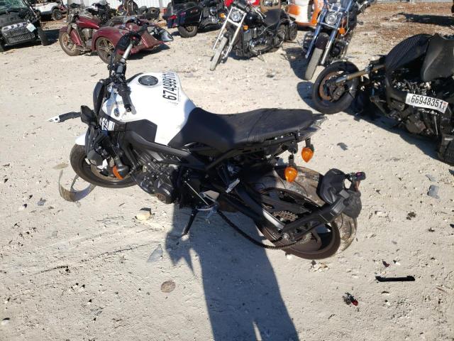 2017 YAMAHA FZ09 JYARN53E0HA000496