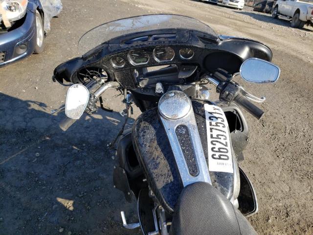 2019 HARLEY-DAVIDSON FLHT 1HD1FVC29KB652571