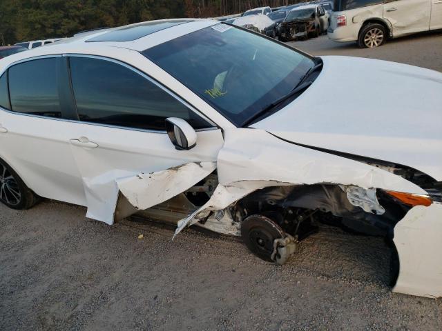 2018 TOYOTA CAMRY SE A 4T1B11HK9JU056512
