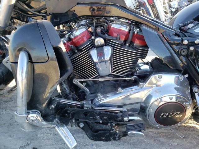 2020 HARLEY-DAVIDSON FLHTCUTGSE 1HD1TBH13LB956150