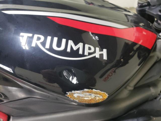 2020 TRIUMPH MOTORCYCLE STREET TRI SMTA534D1LTAA2105