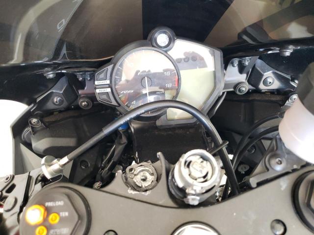 2020 YAMAHA YZFR6 JYARJ28E1LA005721