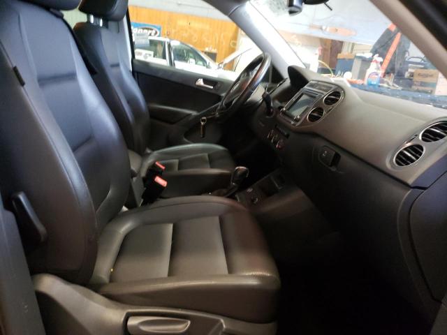 2016 VOLKSWAGEN TIGUAN S - WVGBV7AX6GW606954