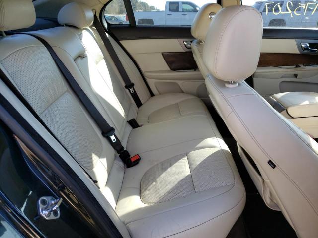 2010 JAGUAR XF SUPERCH SAJWA0HE4AMR75135