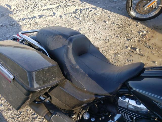 2008 HARLEY-DAVIDSON FLHTCUI 1HD1FC4188Y609842