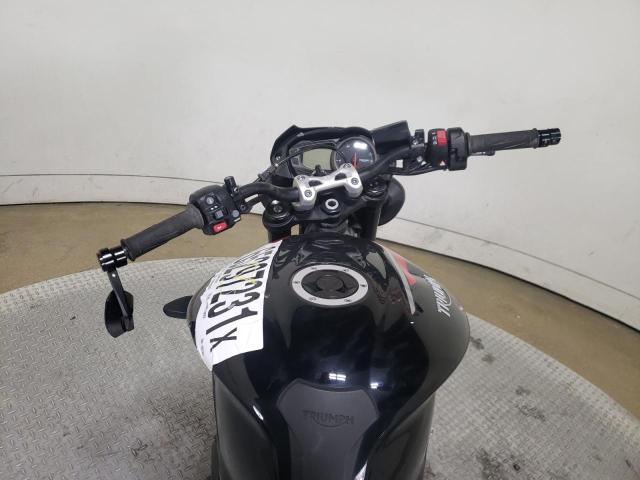2020 TRIUMPH MOTORCYCLE STREET TRI SMTA534D1LTAA2105