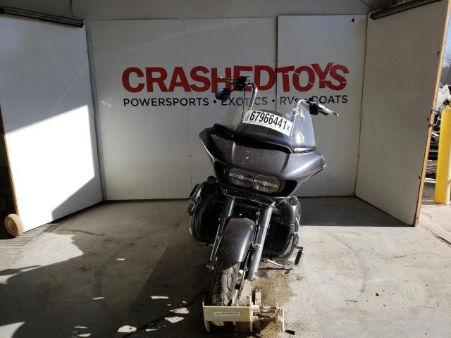 2018 HARLEY-DAVIDSON FLTRU 1HD1KGD1XJB637640
