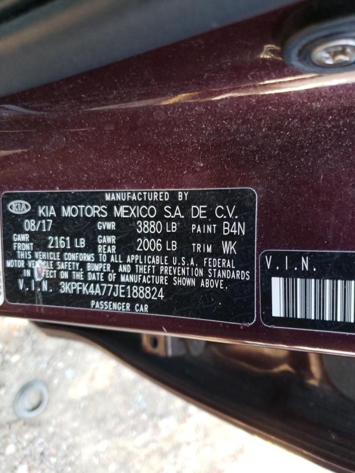 3KPFK4A77JE188824 2018 KIA FORTE - Image 10