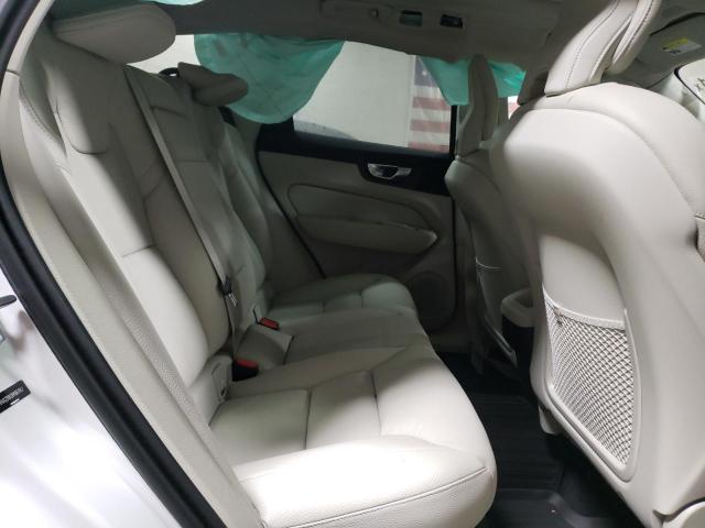 2021 VOLVO XC60 T6 MO YV4A22RK0M1861142