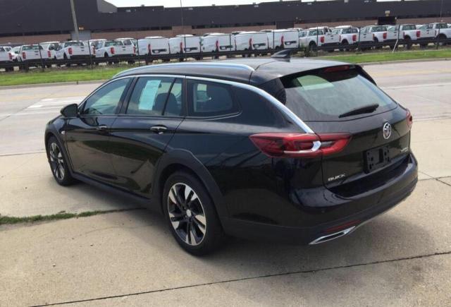 2018 BUICK REGAL TOUR W04GV8SXXJ1076968