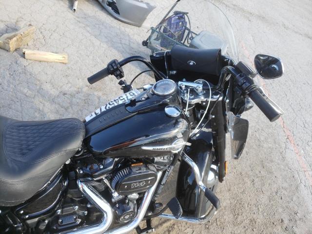 2018 HARLEY-DAVIDSON FLHCS HERI 1HD1YBK12JC057281