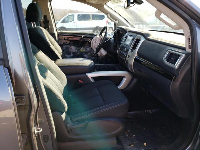 2017 NISSAN TITAN 1N6AA1E69HN526014