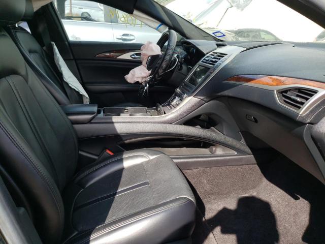 2017 LINCOLN MKZ RESERV 3LN6L5E96HR613592