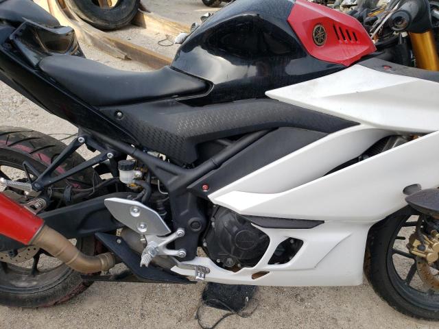 2021 YAMAHA YZFR3 A MH3RH18YXMK005234