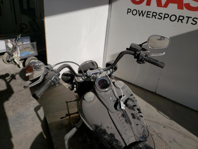 2018 HARLEY-DAVIDSON FLHC HERIT 1HD1YAJ1XJC027926