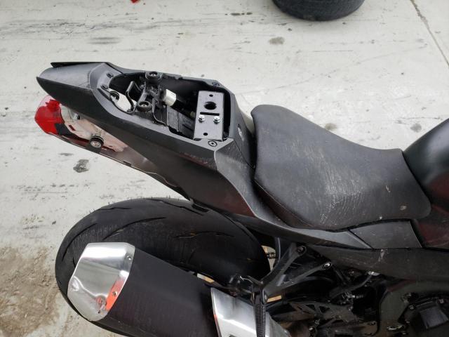 2021 SUZUKI GSX-R1000 JS1DM11F8M7100031