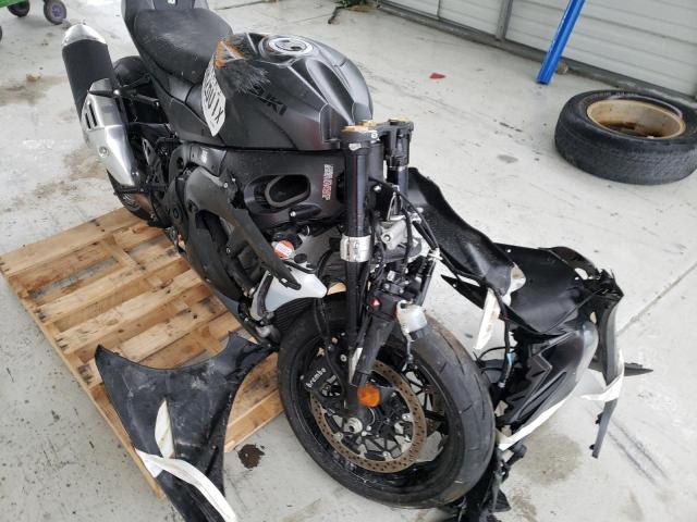 2021 SUZUKI GSX-R1000 JS1DM11F8M7100031