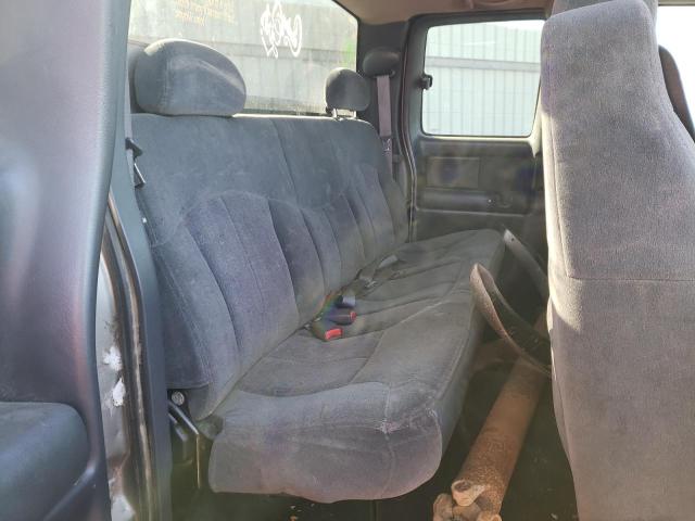 1GCHC29U01E336456 Chevrolet Silverado 2001. Фото: 4
