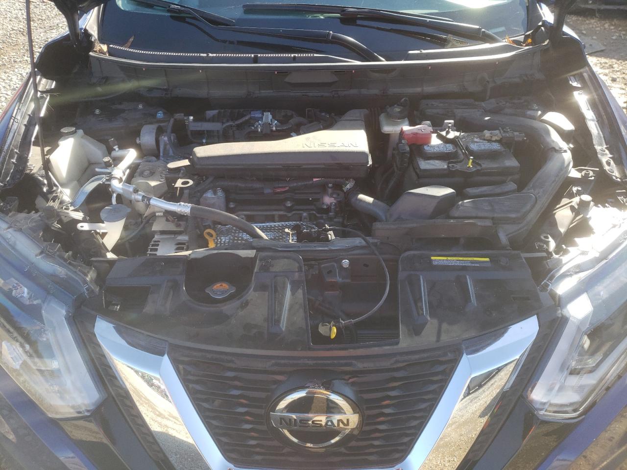 5N1AT2MT4JC810139 2018 Nissan Rogue S