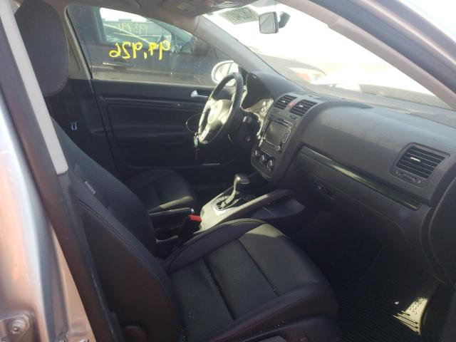 2010 VOLKSWAGEN JETTA WOLF 3VWRJ7AJ8AM081975