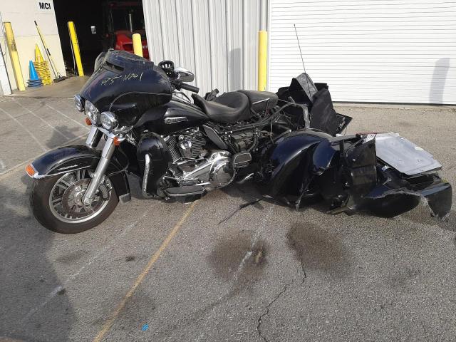 2017 HARLEY-DAVIDSON FLHTCUTG T 1HD1MAD37HB855148