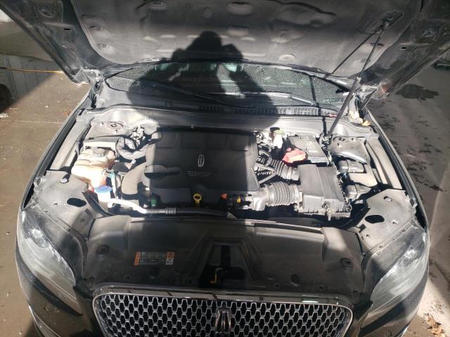 2017 LINCOLN MKZ RESERV 3LN6L5FC8HR650301