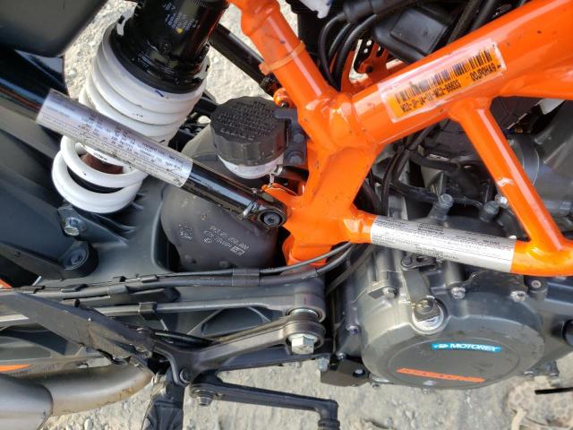 2021 KTM 390 DUKE MD2JPJ40XMC286633