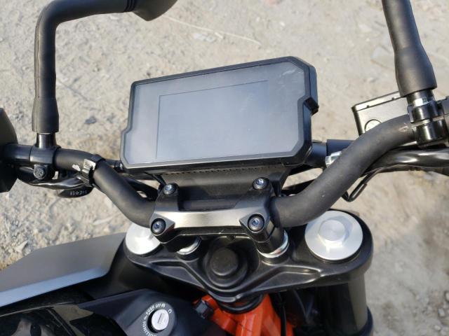 2021 KTM 390 DUKE MD2JPJ40XMC286633
