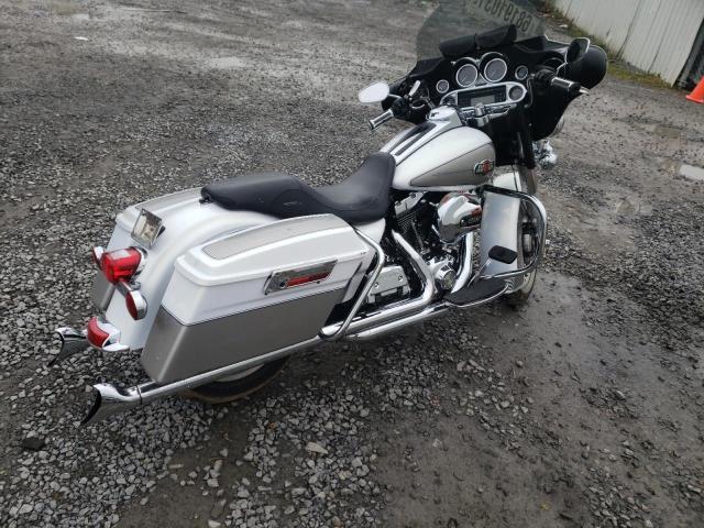 2009 HARLEY-DAVIDSON FLHTCU 1HD1FC4139Y676429