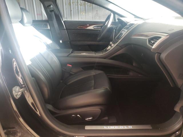 2017 LINCOLN MKZ RESERV 3LN6L5FC8HR650301