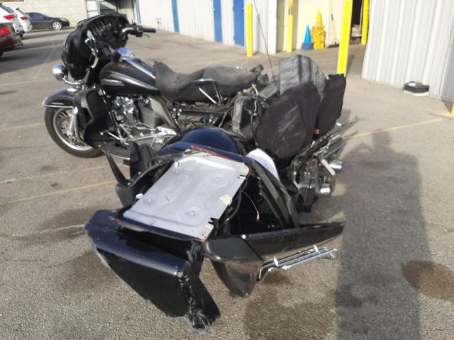 2017 HARLEY-DAVIDSON FLHTCUTG T 1HD1MAD37HB855148
