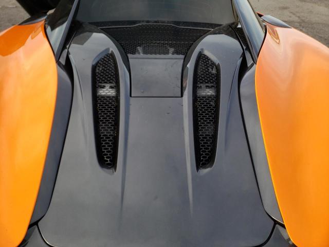 2016 MCLAREN AUTOMOTIVE 570S SBM13DAA8GW000188