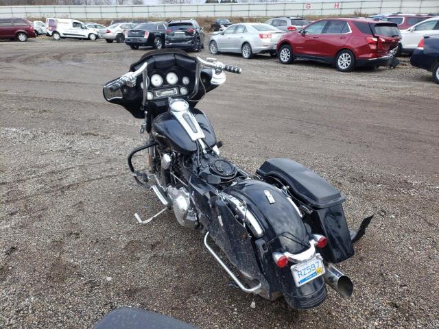2010 HARLEY-DAVIDSON FLHX 1HD1KB419AB675041