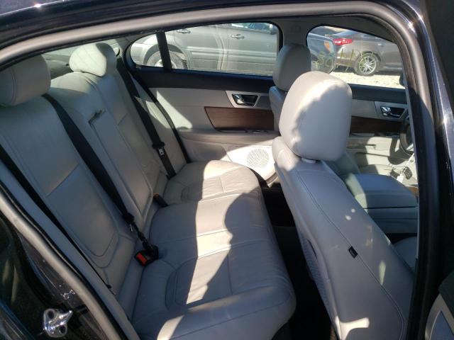 2015 JAGUAR XF 2.0T PR SAJWA0FS2FPU70001