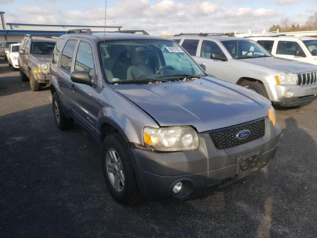 Salvage cars for sale from Copart Mcfarland, WI: 2007 Ford Escape HEV