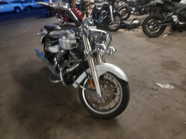 YAMAHA XV1900 CT 2009 SILVER Photo 1