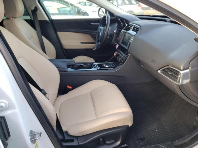 2017 JAGUAR XE SAJAR4BG9HA973249