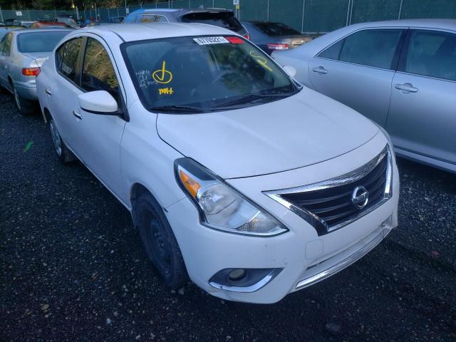 Salvage cars for sale from Copart Graham, WA: 2015 Nissan Versa S