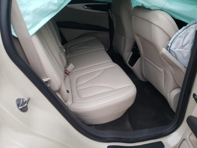 2018 LINCOLN MKX PREMIE 2LMPJ6JR6JBL41575