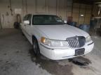 2001 LINCOLN  TOWN CAR