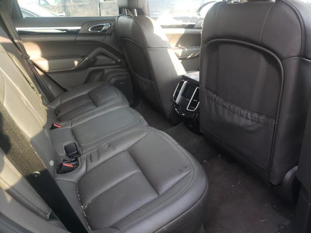 2018 PORSCHE CAYENNE SE WP1AE2A21JLA72809