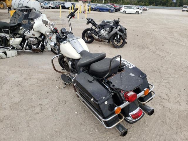 2011 HARLEY-DAVIDSON FLHP 1HD1FHM16BB632866