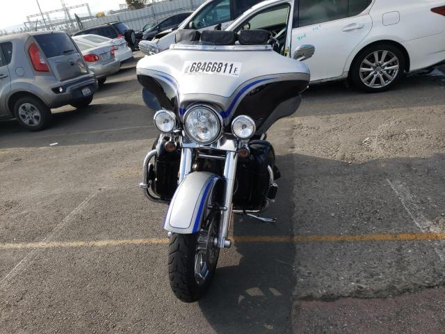 2009 HARLEY-DAVIDSON FLHTCUSE4 1HD1PR8359Y957224