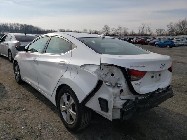 Sedans HYUNDAI ELANTRA 2016 Biały