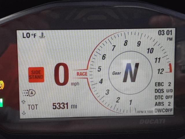 2021 DUCATI PANIGALE V ZDMHAATW8MB004088