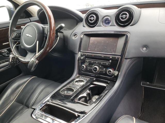 2011 JAGUAR XJL SAJWA2GB7BLV17440
