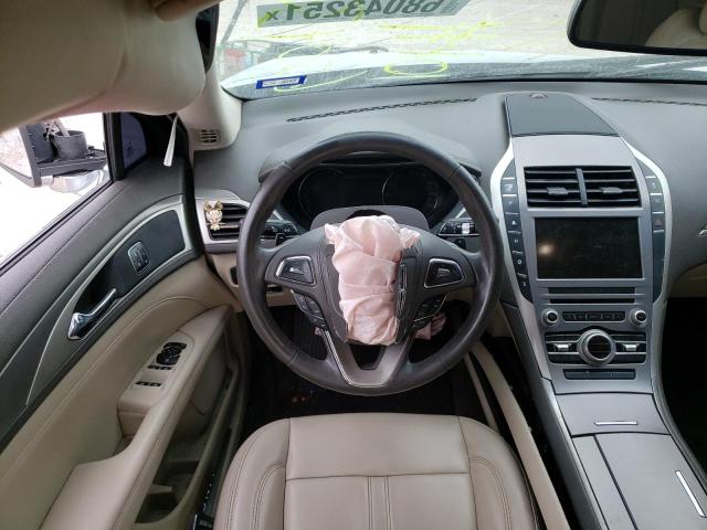 2017 LINCOLN MKZ PREMIE 3LN6L5A90HR649543